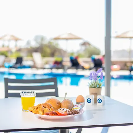 Otel Madison Boutique, 2*
